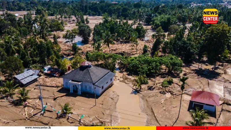 ඉන්දුනීසියාවේ ගංවතුර සහ නායයෑම්වලින් මියගිය සංඛ්‍යාව 442 දක්වා ඉහළට