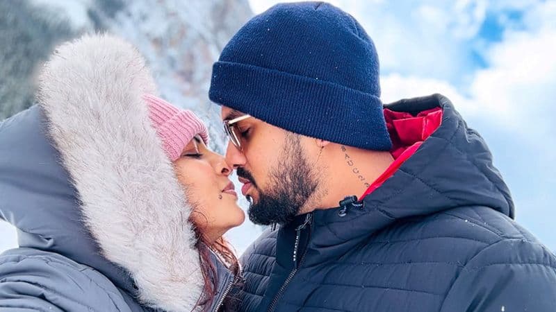 AIවලින් බඩකුත් හදලා. ඒත් තවම එහෙම නෑ... - ශලනි තාරකා