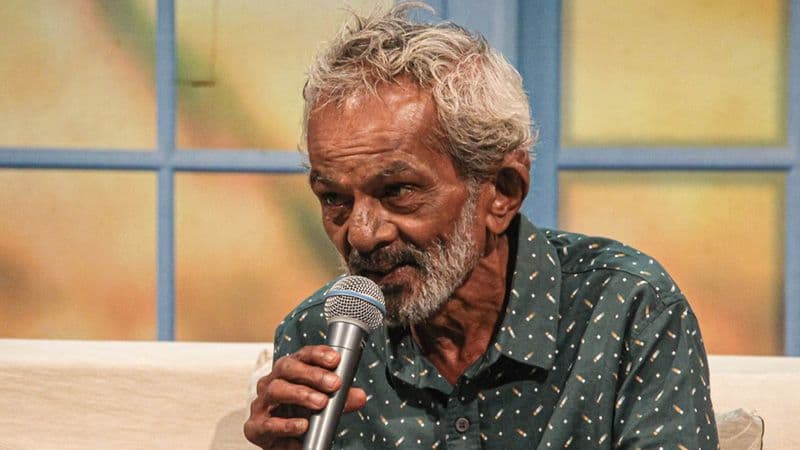 ''එකල කිසිදු චැනලයක් ඔහු වෙනුවෙන් සුලු කාලයක් හෝ වෙන් කිරීමට කැමති වූයේ නැත. ඒ, ගාමිණි ජීවරත්නලා දැන් කල් ඉකුත් වූ භාණ්ඩ ලෙස සලකාය....'' 