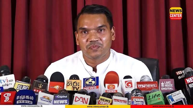 Watch : මිද්දෙණිය ඉඩමේ අයිස් සිද්ධිය ගැන නාමල් රාජපක්ෂ කට අරී 