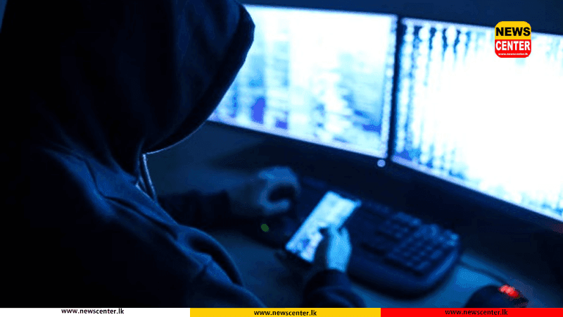  සිනමාකරුගේ මුහුණු පොතට ඇතුළු වු නවක නළුවා රූමත් තරුණියන්ට කළ අපරාධය   